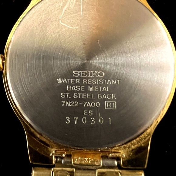 Vintage Seiko Dial Date, Water Resistant Gold Watch, Tested and Working - Picture 7 of 12